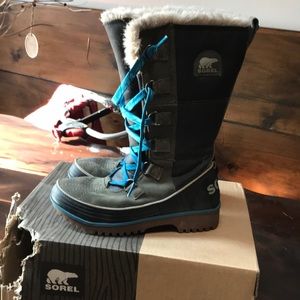 Ladies Sorel boots